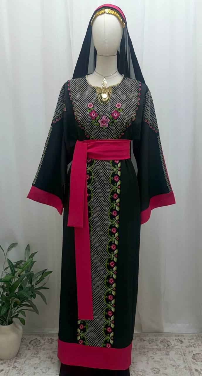 Hanouneh Heritage Thobe – Hand Embroidered