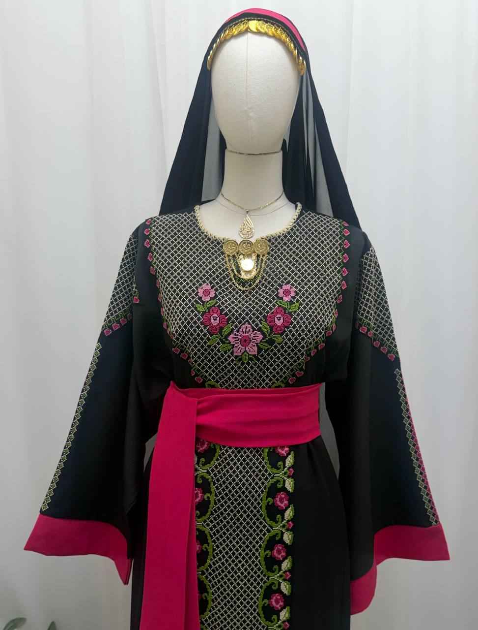Hanouneh Heritage Thobe – Hand Embroidered