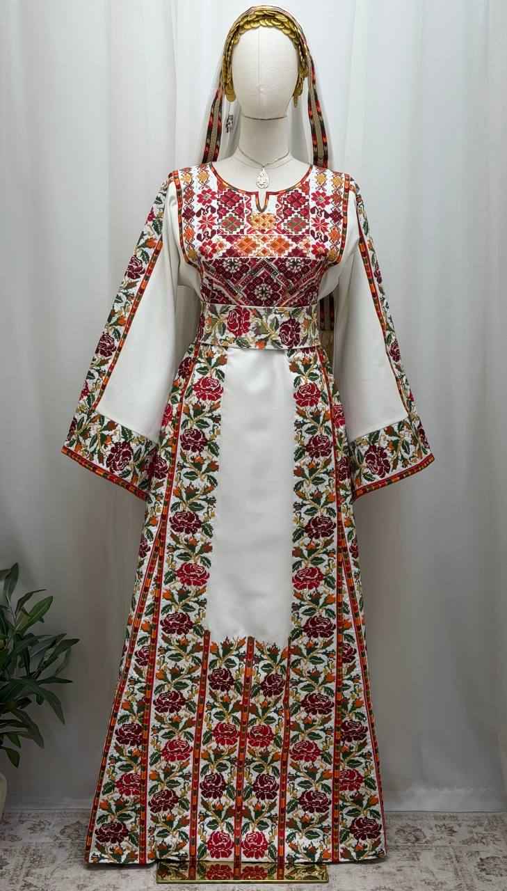Jouri Roses Heritage Thobe