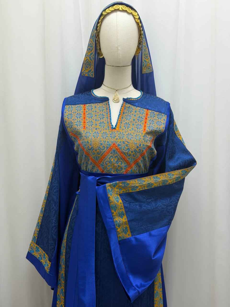 Hand-Embroidered Ghabani Heritage Thobe