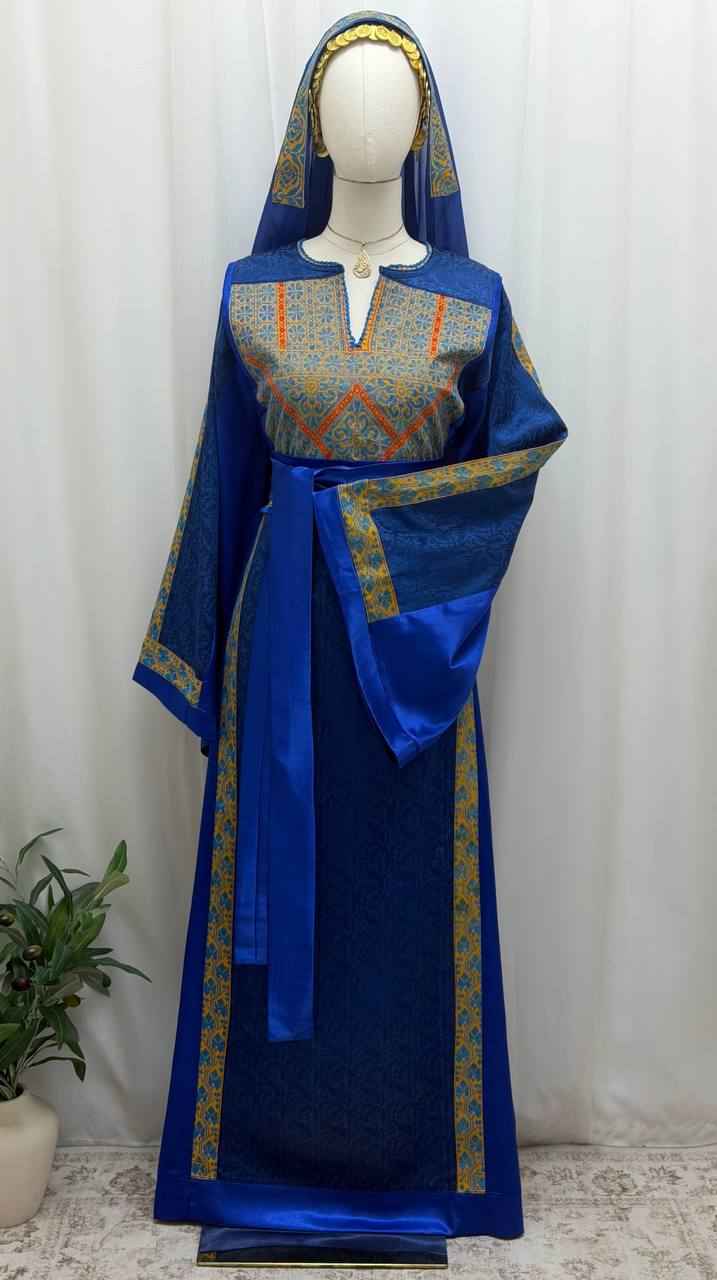 Hand-Embroidered Ghabani Heritage Thobe