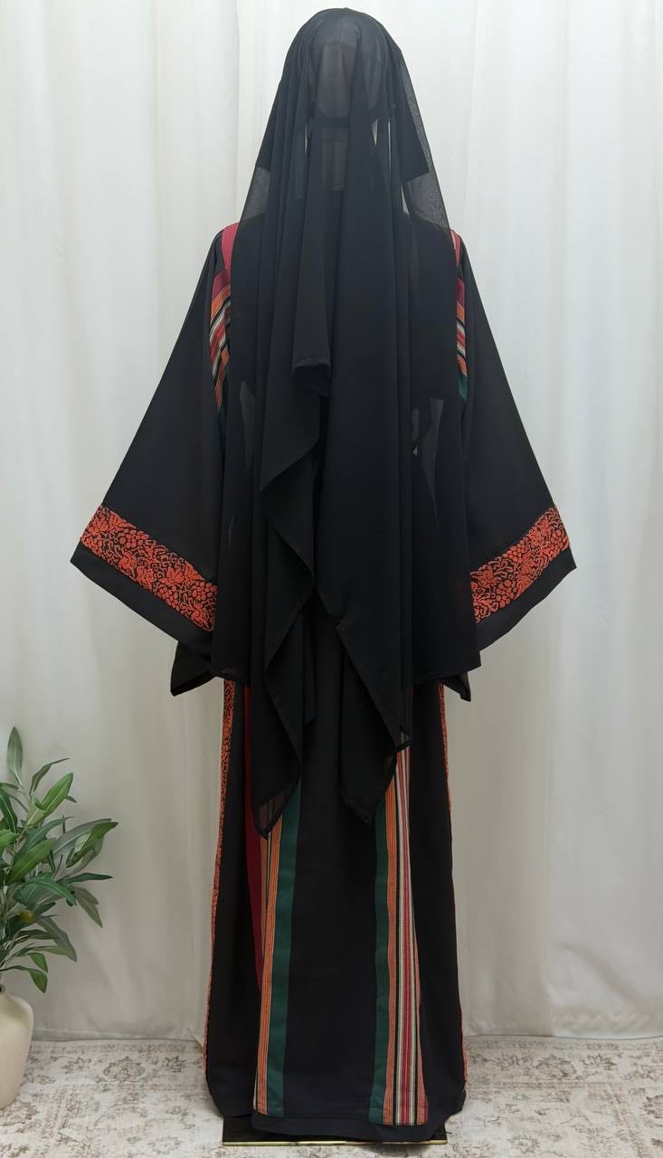 Thobe Qutouf Al-Karmel Hand Stitched