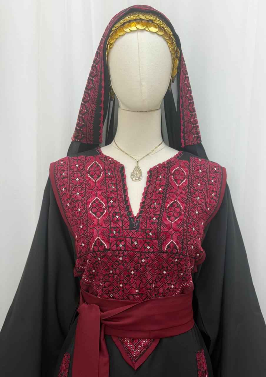 Karmel Al-Khalil Thobe