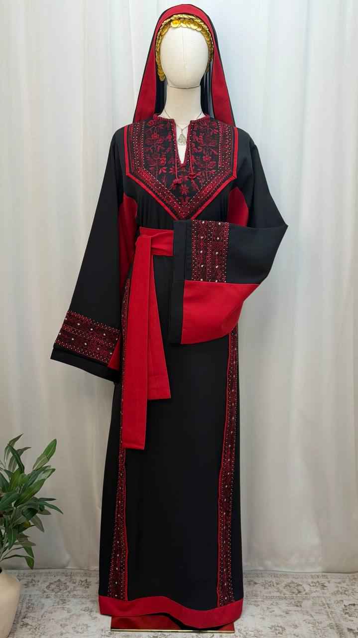 Thobe Laylat Al-Karmel
