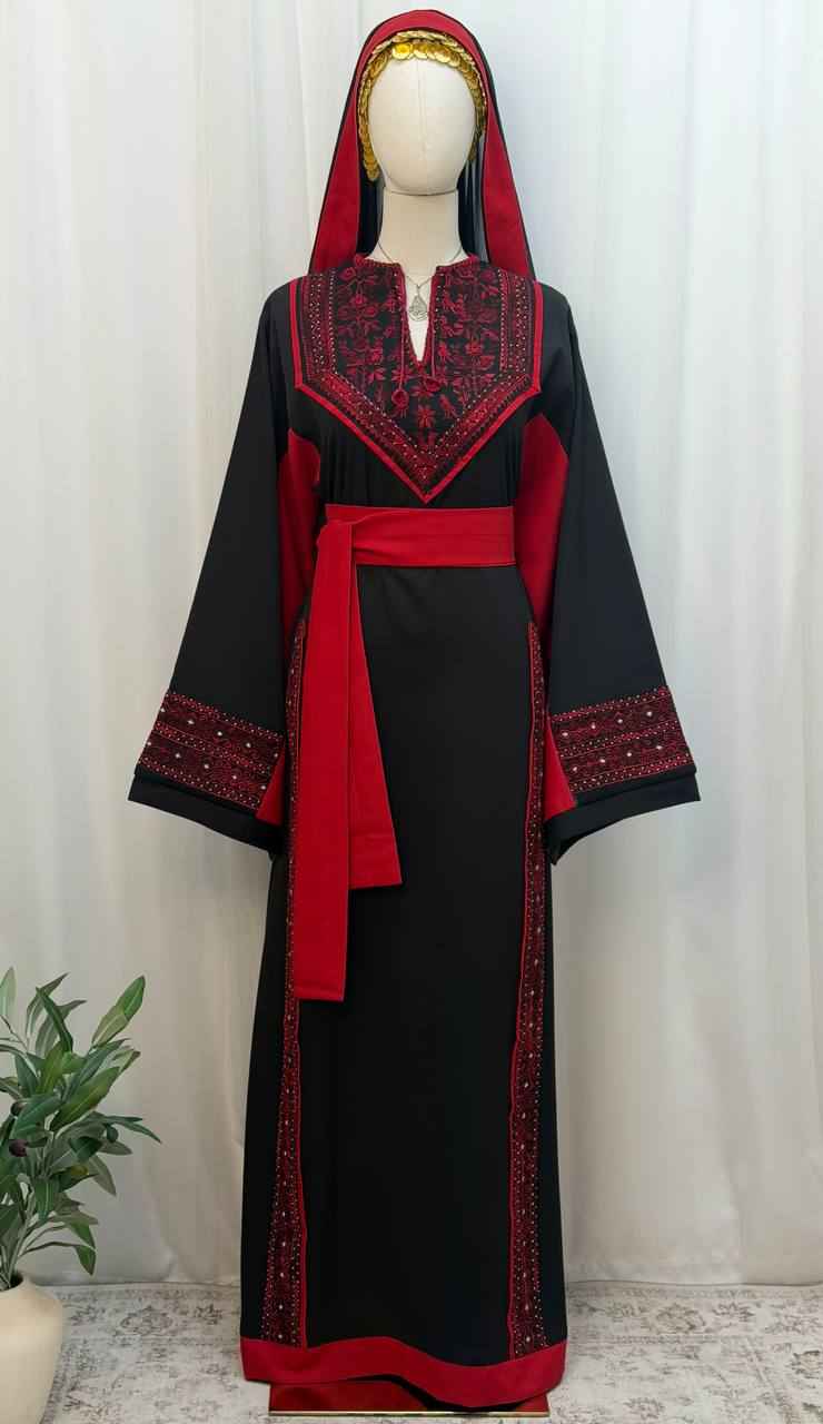 Thobe Laylat Al-Karmel