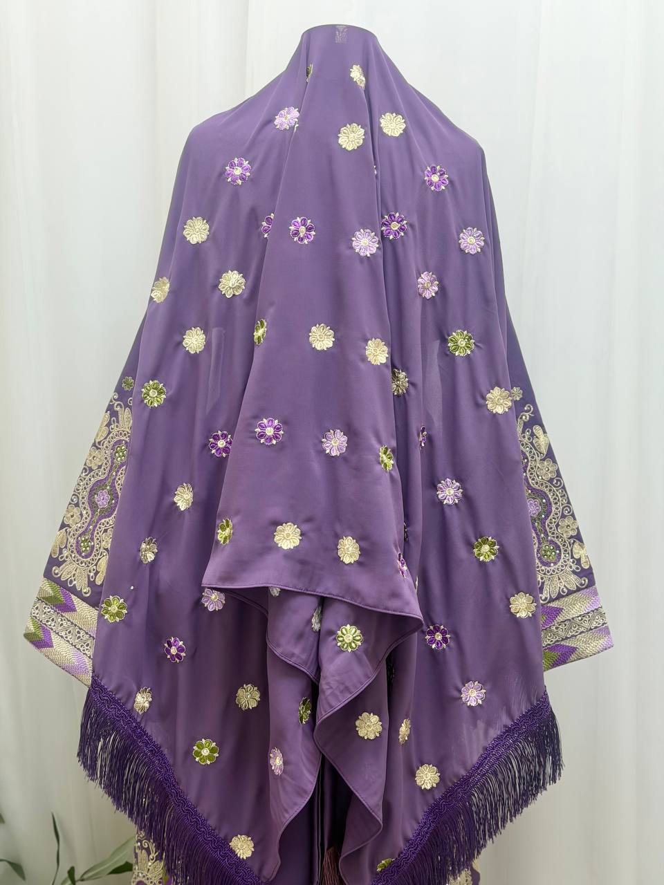 Zahra Embroidered Palestinian Thobe