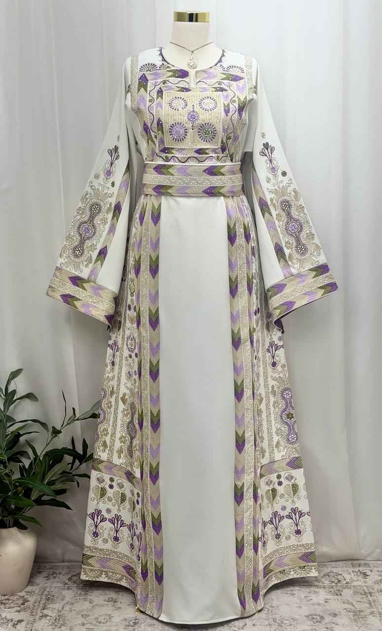 Nasmah Embroidered Thobe