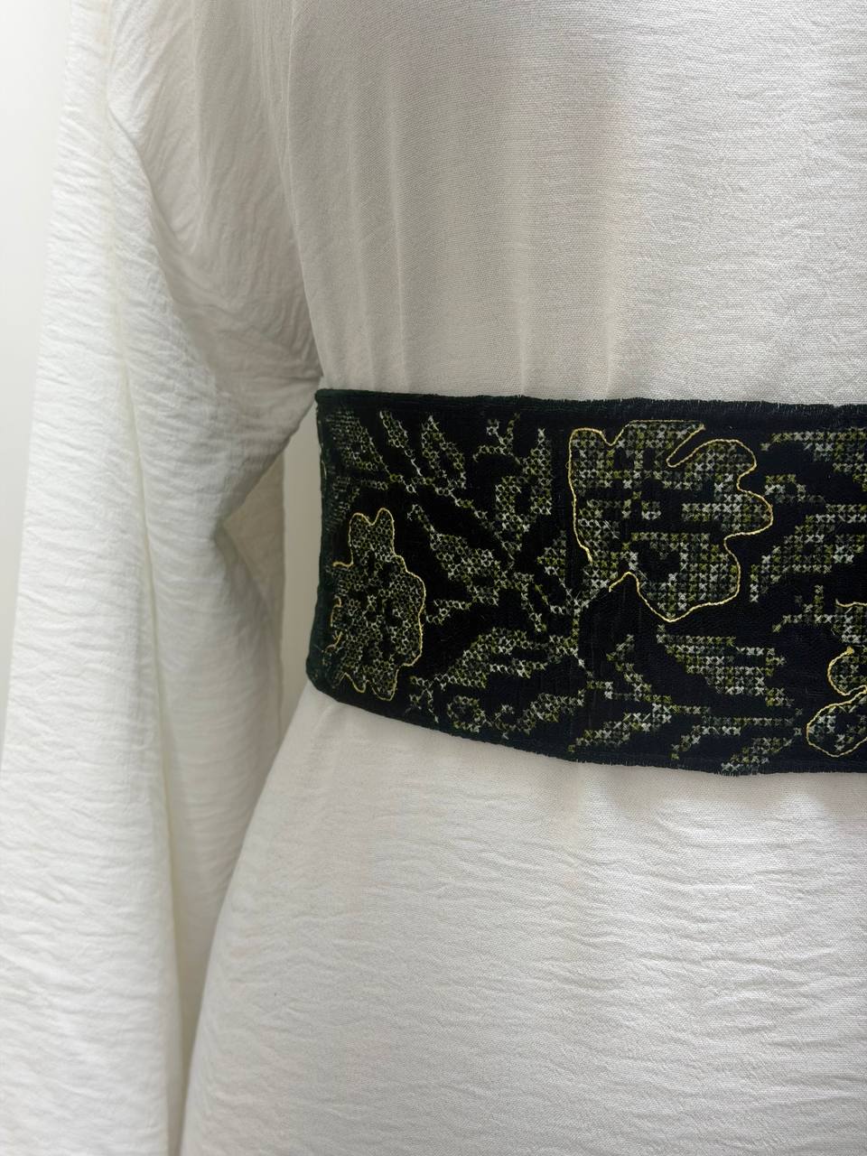 Heritage Velvet Embroidered Belt