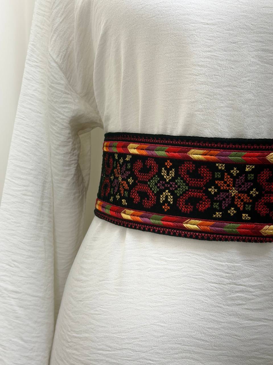 Heritage Velvet Embroidered Belt