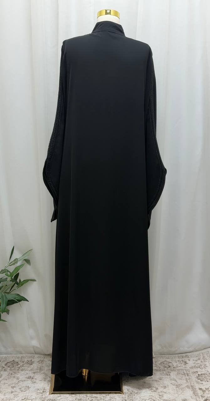 Nadira Abaya