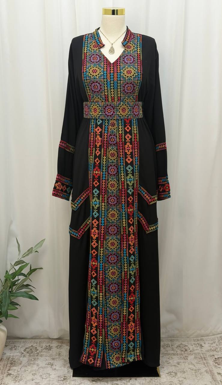 Hafsah Embroidered Palestinian Thoub