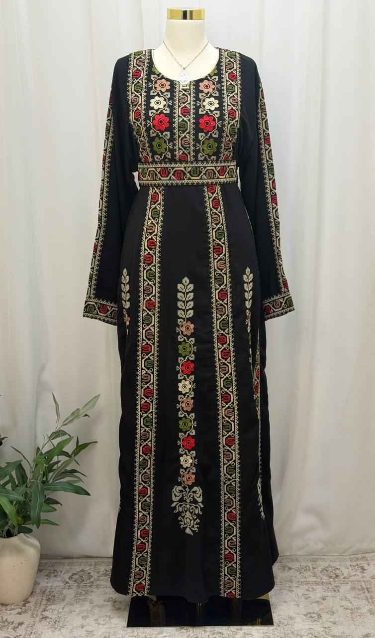 Samah" Embroidered Thobe