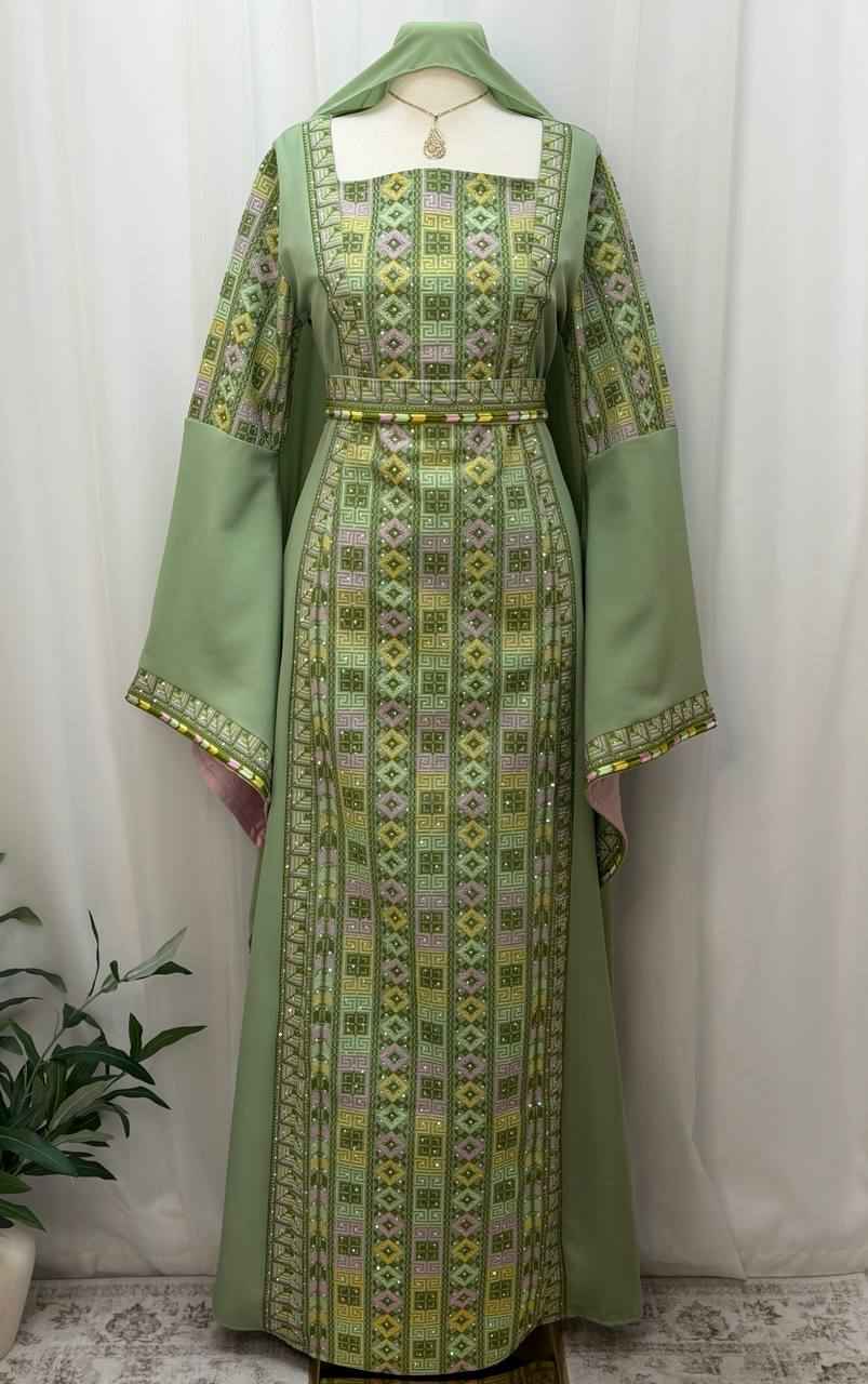 Layan Embroidered Couture Thobe