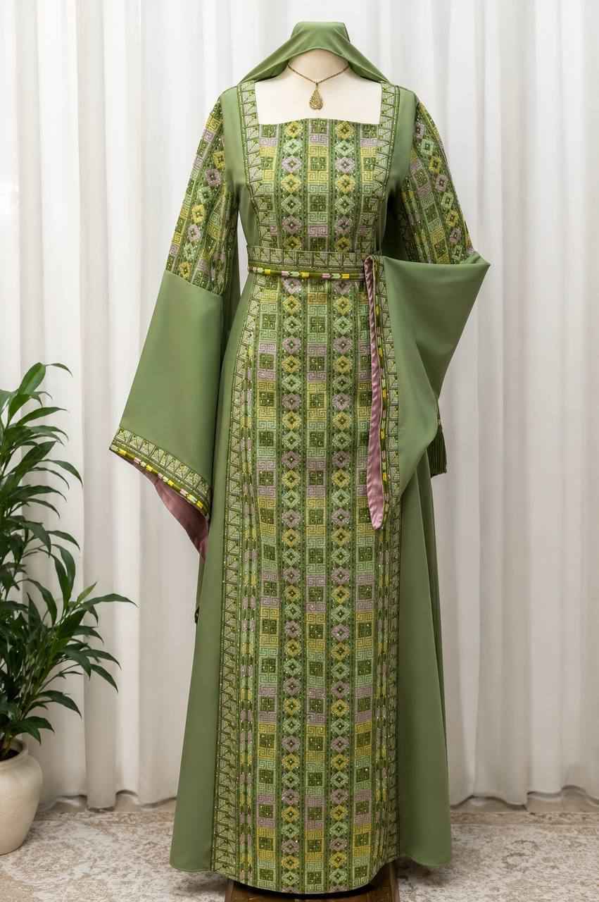 Layan Embroidered Couture Thobe