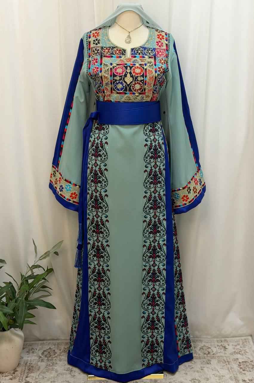 Randa Embroidered Thobe