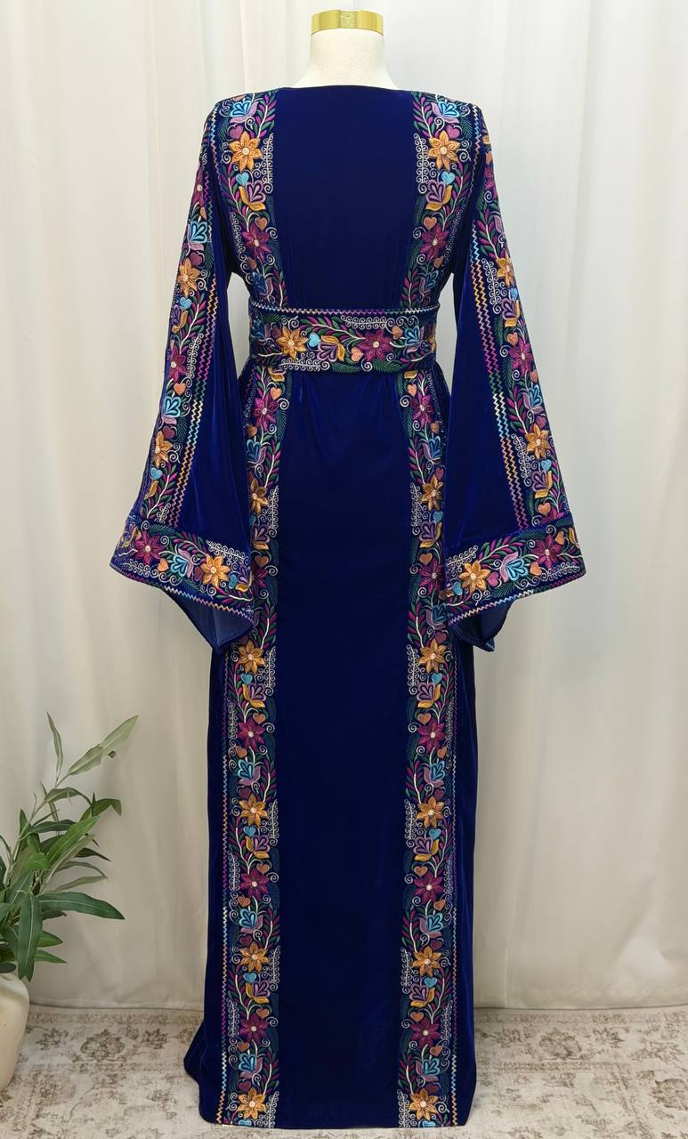 Noul Embroidered Velvet Thobe