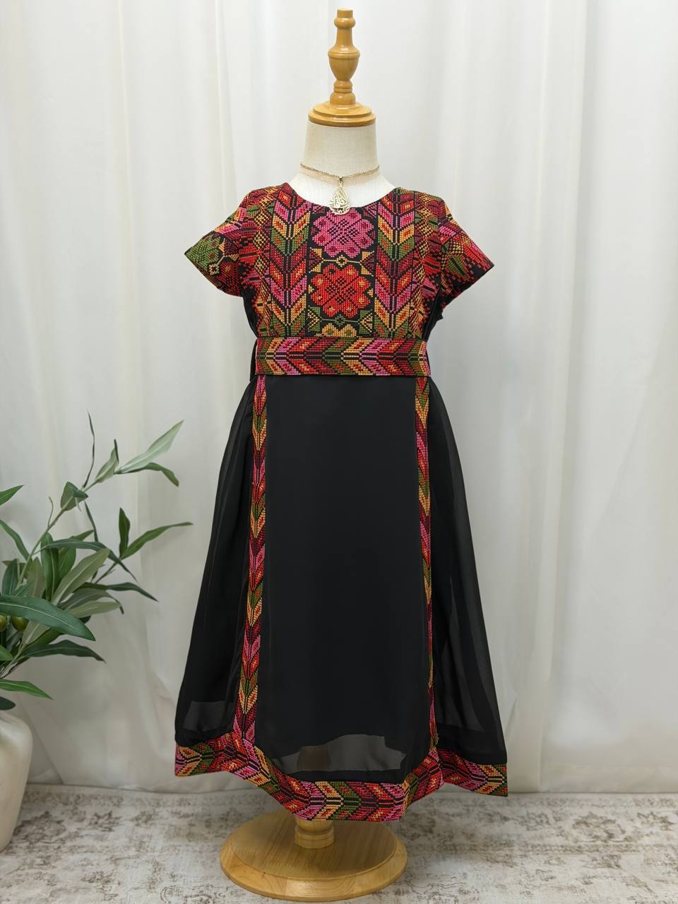 Girls’ Fella Embroidered Chiffon Dress