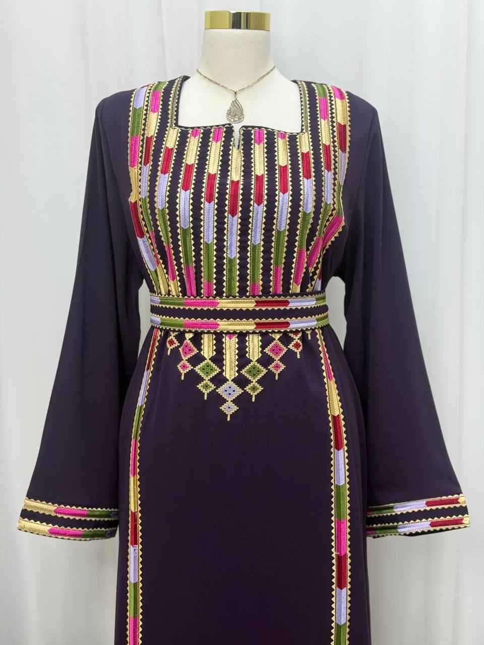 Suad – Simple Embroidered Palestinian Thoub