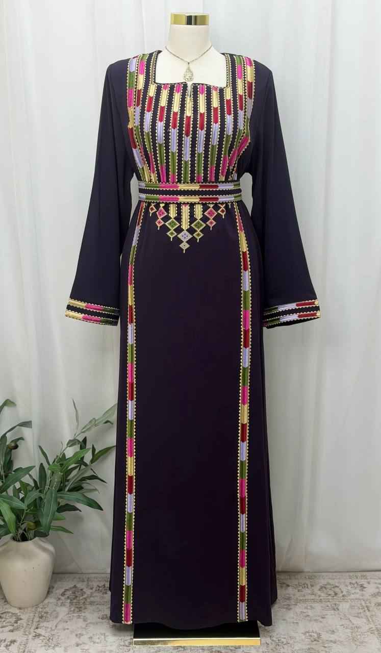 Suad – Simple Embroidered Palestinian Thoub