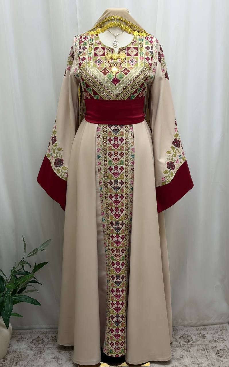 Yasmeen Embroidered Thobe