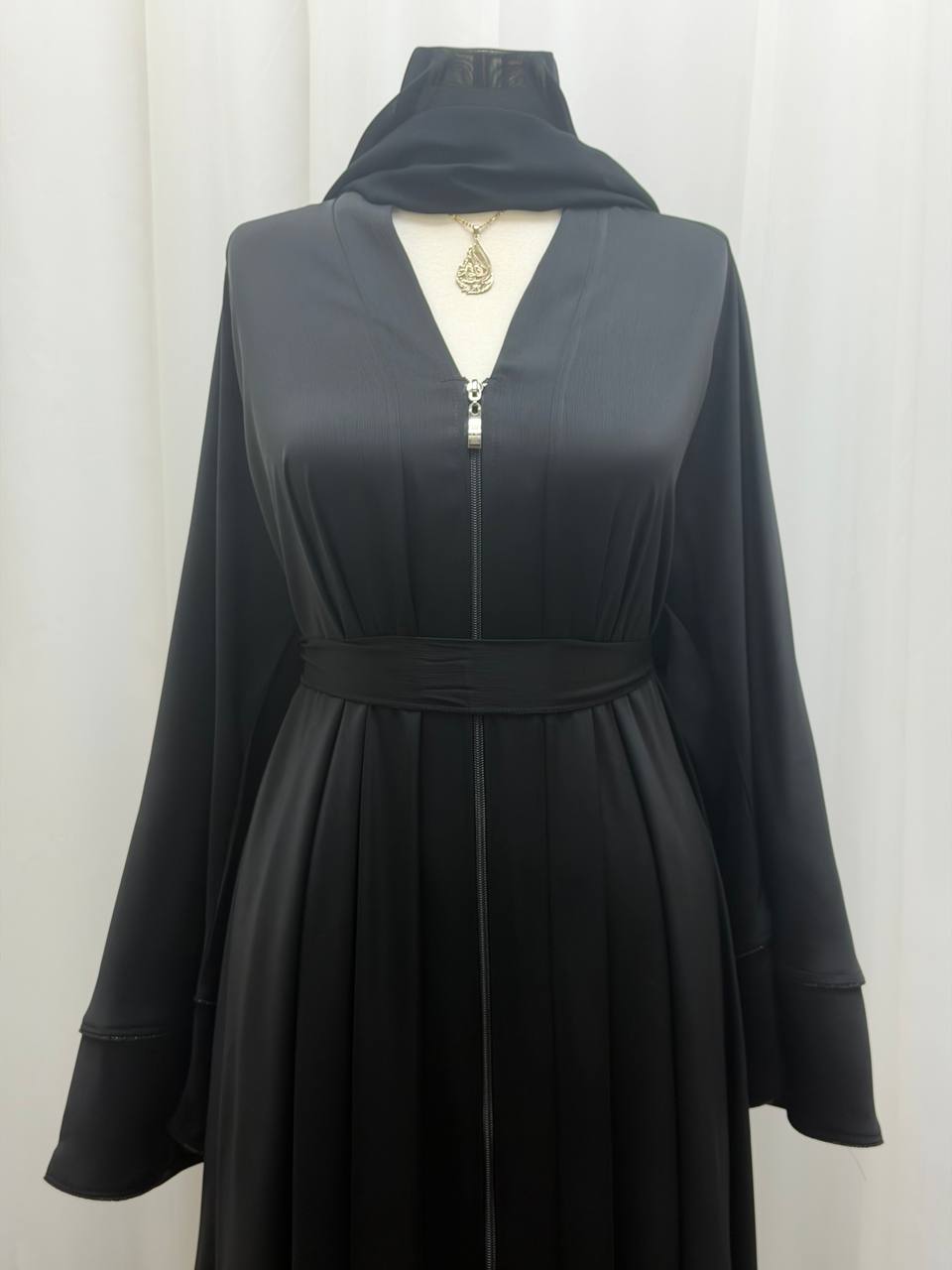 Amira Dubai Abaya