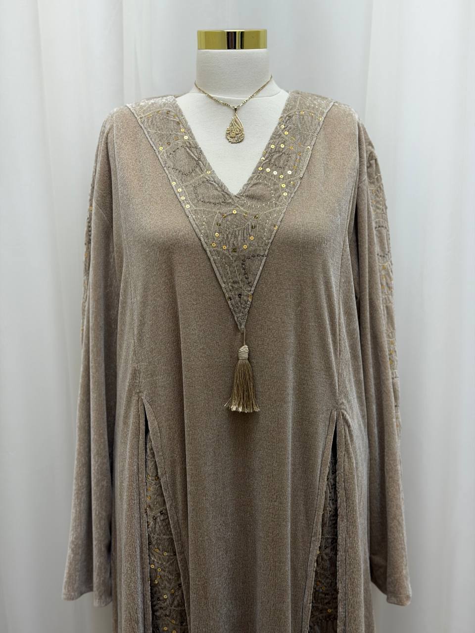 Velvet Embroidered Jalabiya