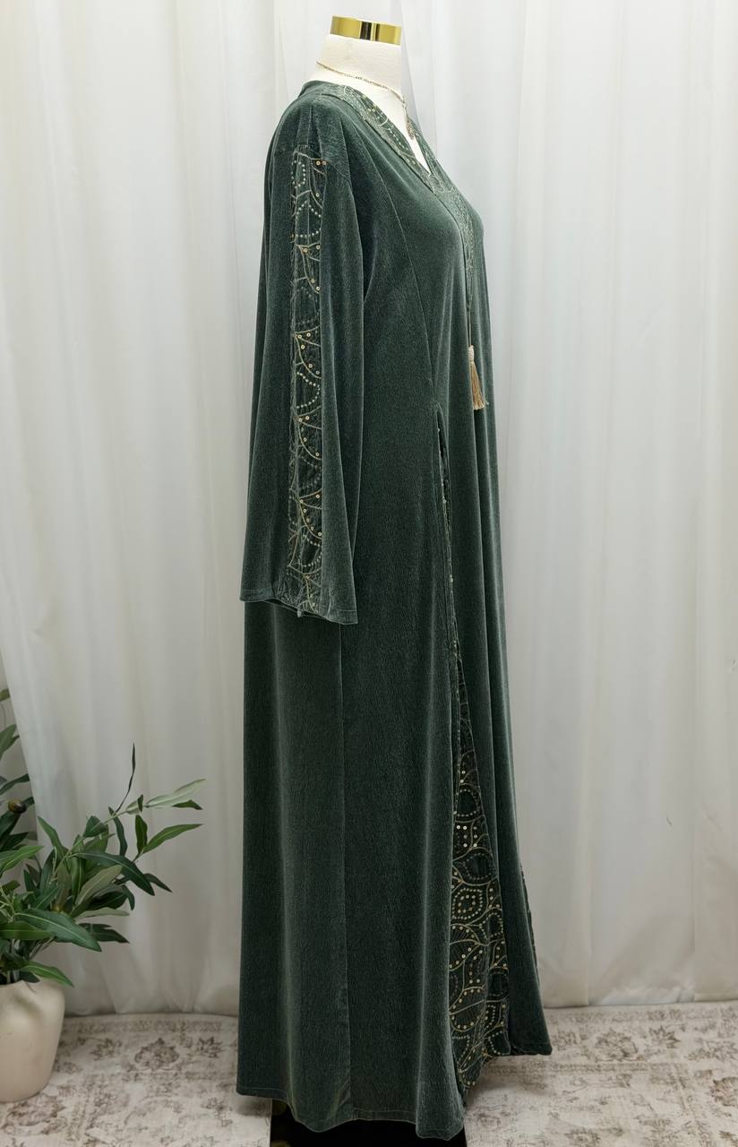 Velvet Embroidered Jalabiya