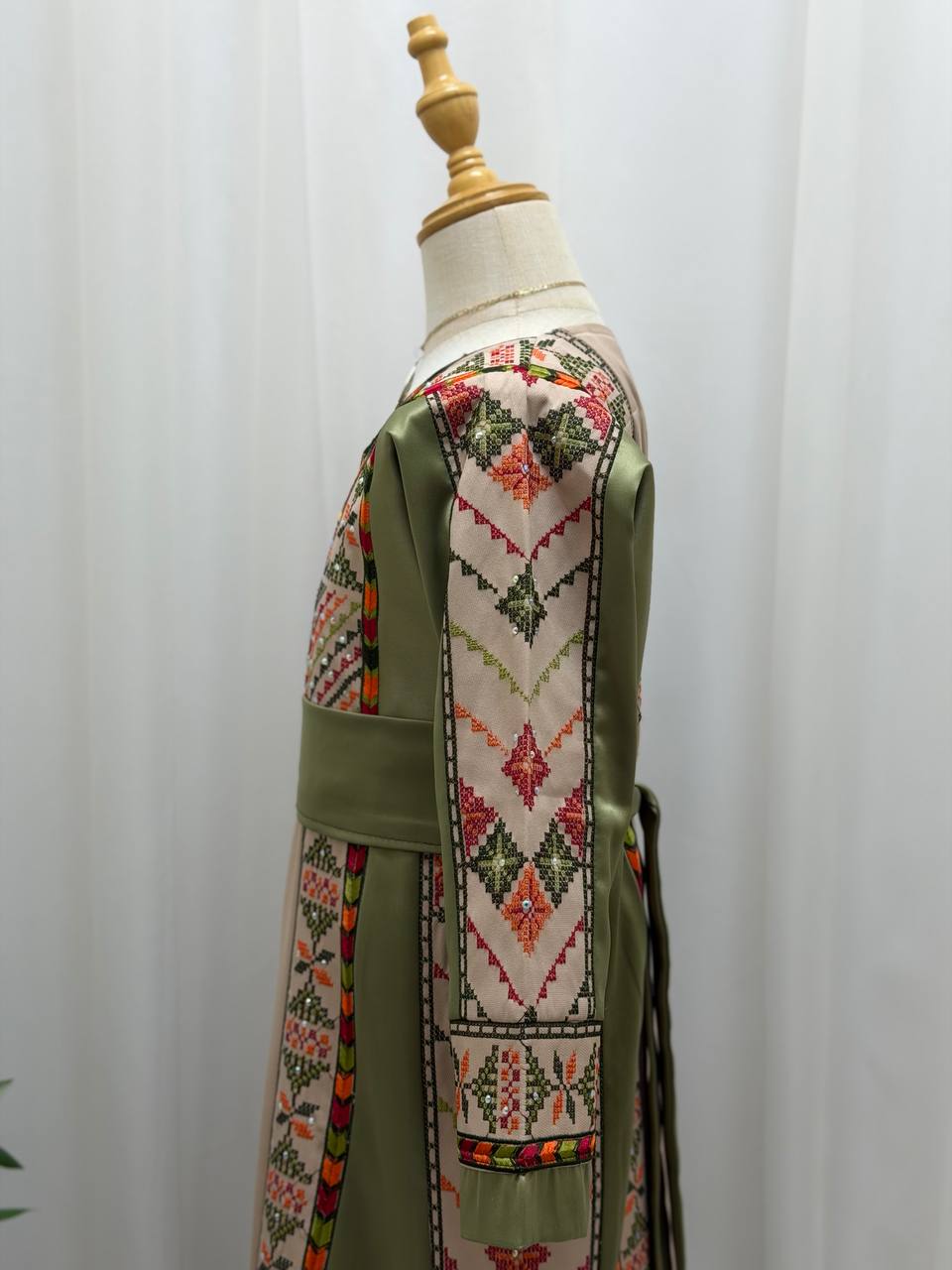 Palestinian Heritage Girls’ Thobe