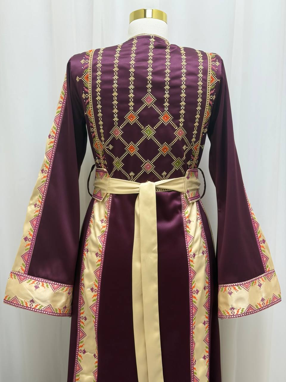 Four-Panel Embroidered Satin Thobe