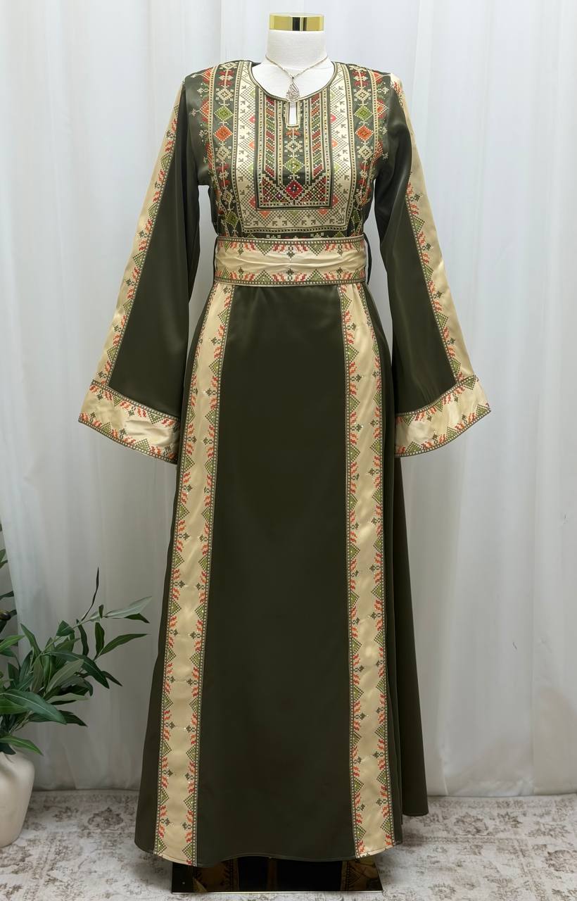 Four-Panel Embroidered Satin Thobe