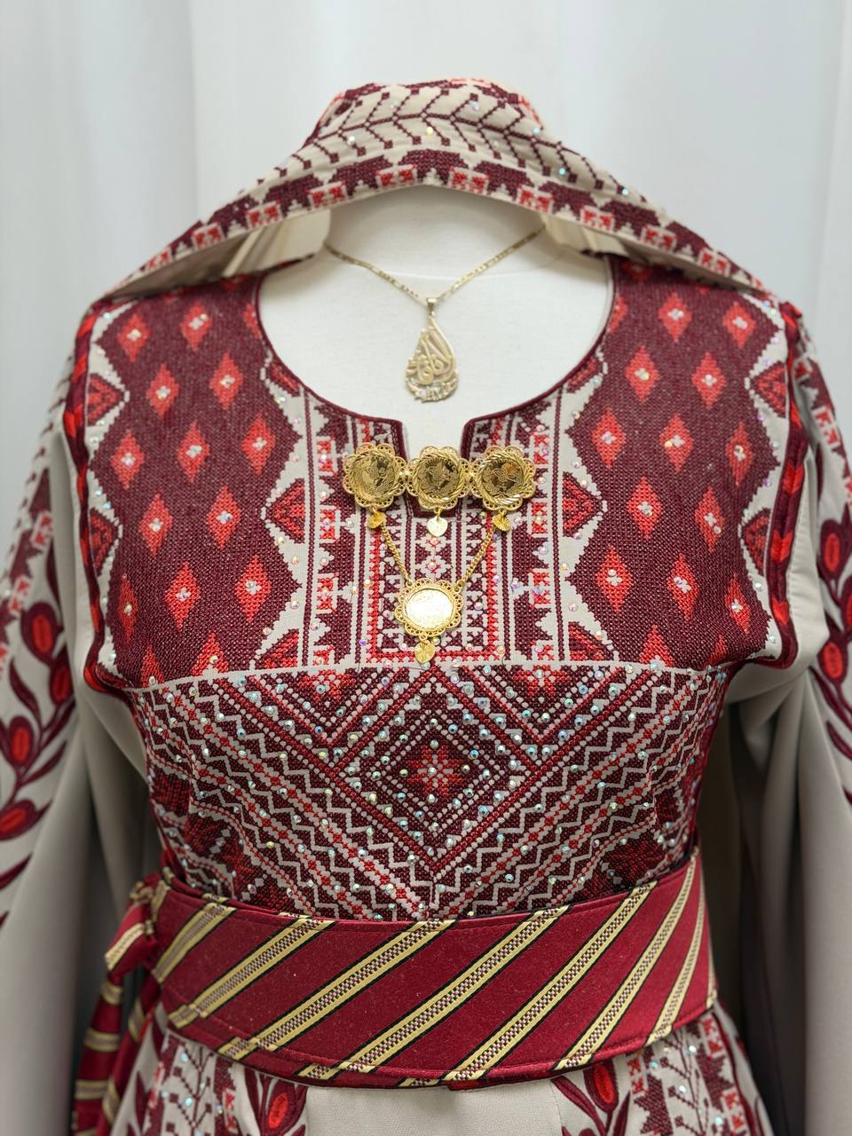 Al Zaytouna – Palestinian Embroidered Thobe with Shawl & Reversible Belt