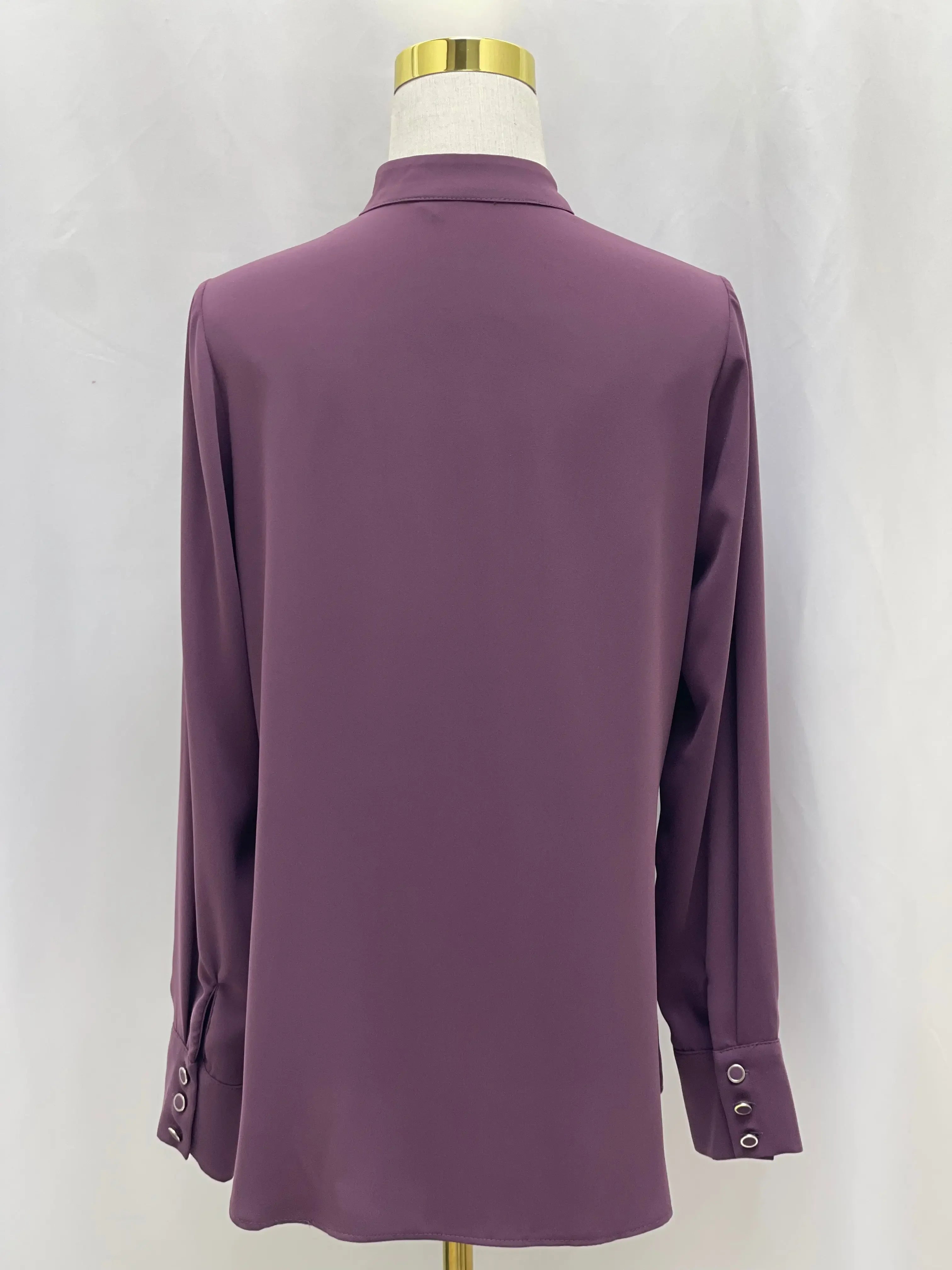 Timeless Elegance: The Expertly Designed Pleated Blouse Palestinian Elegance