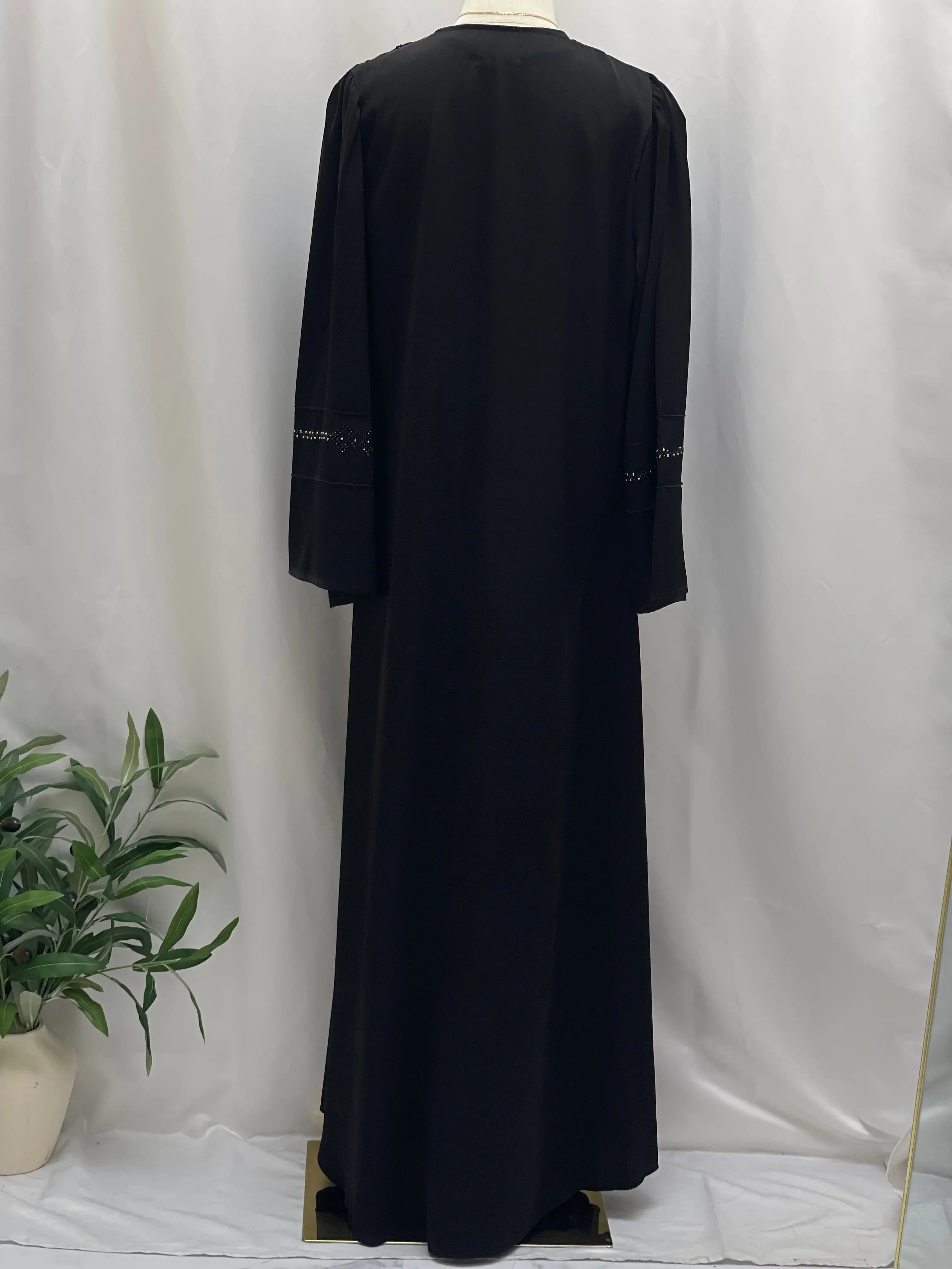 Palestinian Elegance Stylish Modest 2-Piece Abaya Set Black Palestinian Elegance