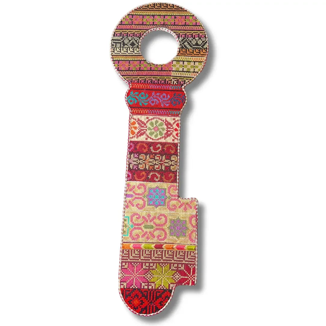 Palestinian Elegance tatreez key accessory with colorful traditional embroidery design