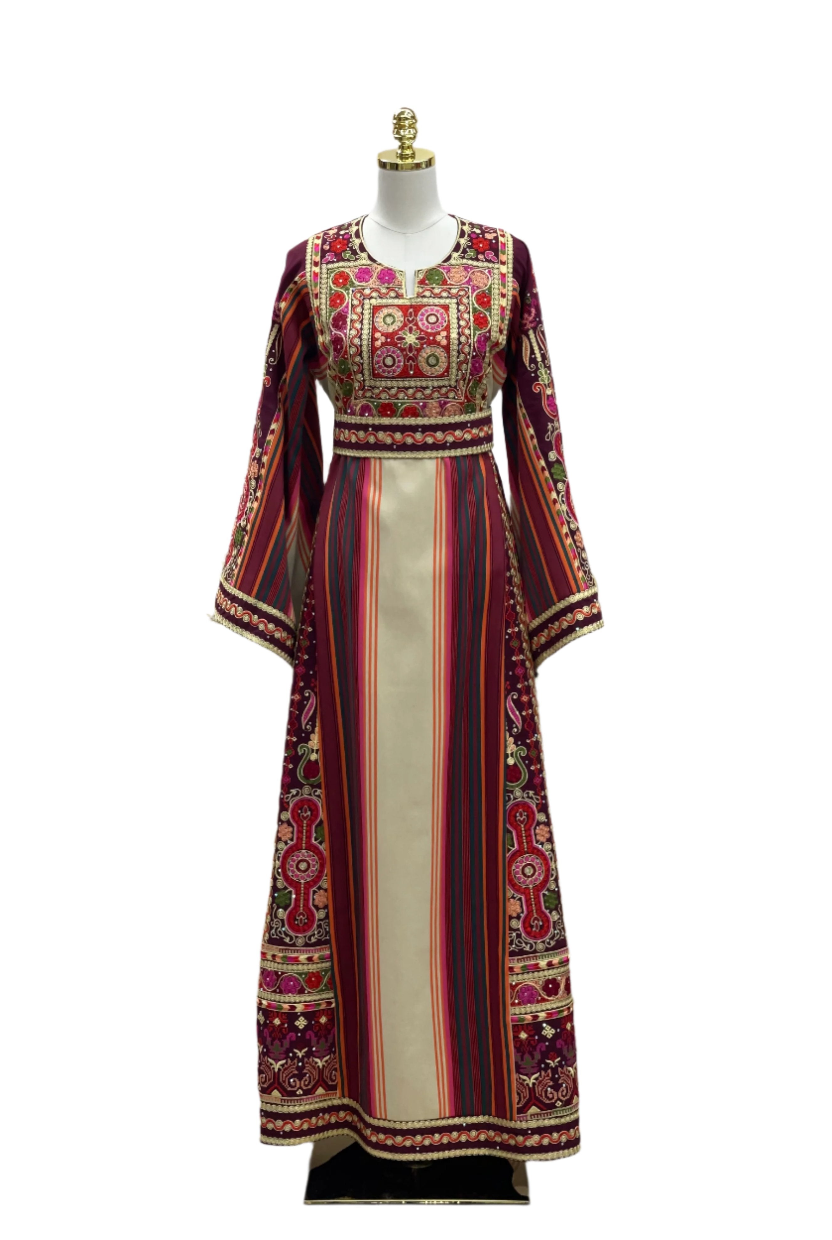 Timeless Elegance: Embroidered Malika Majdalwi Thoub Palestinian Elegance