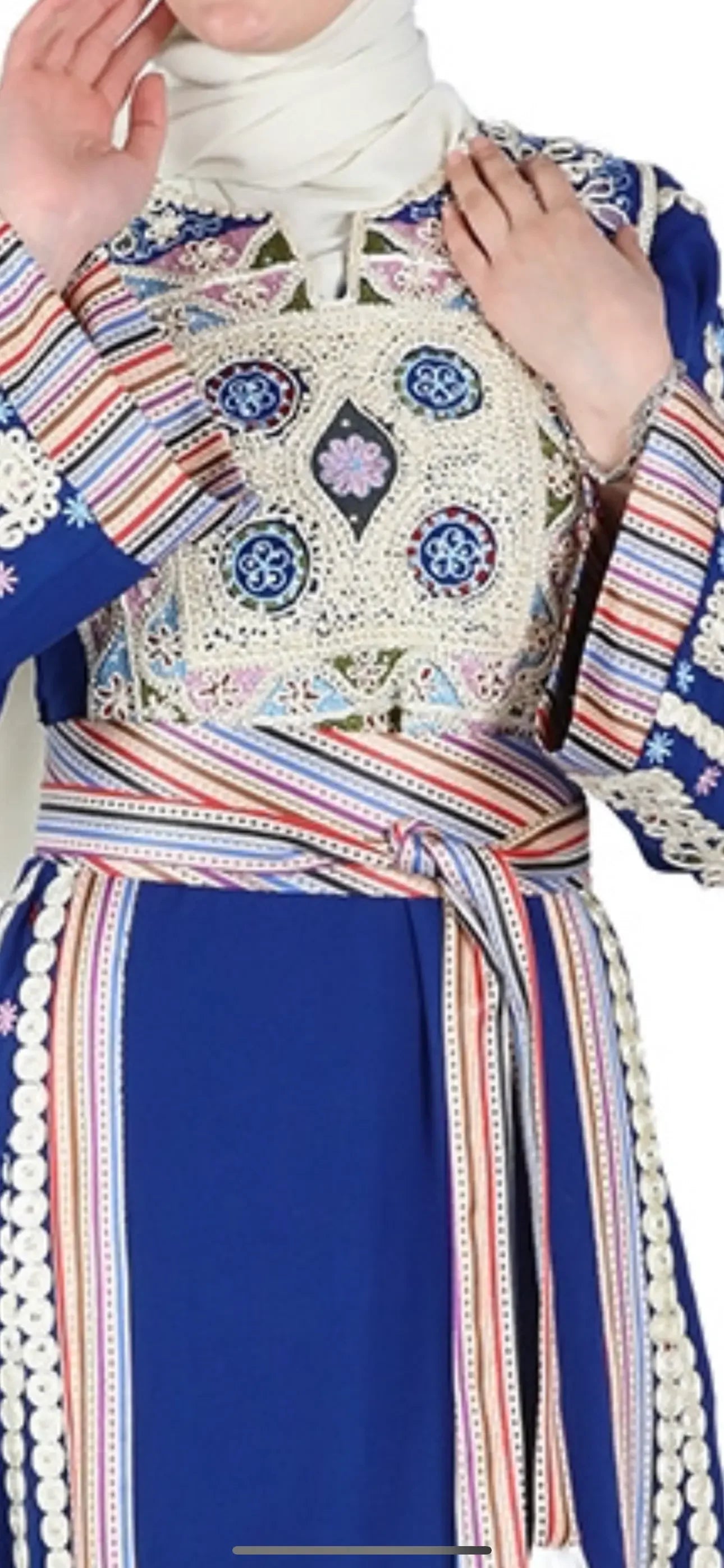 Alquds Tahrera Thoub: Elegant Tradition and Superior Craftsmanship - Palestinian Elegance