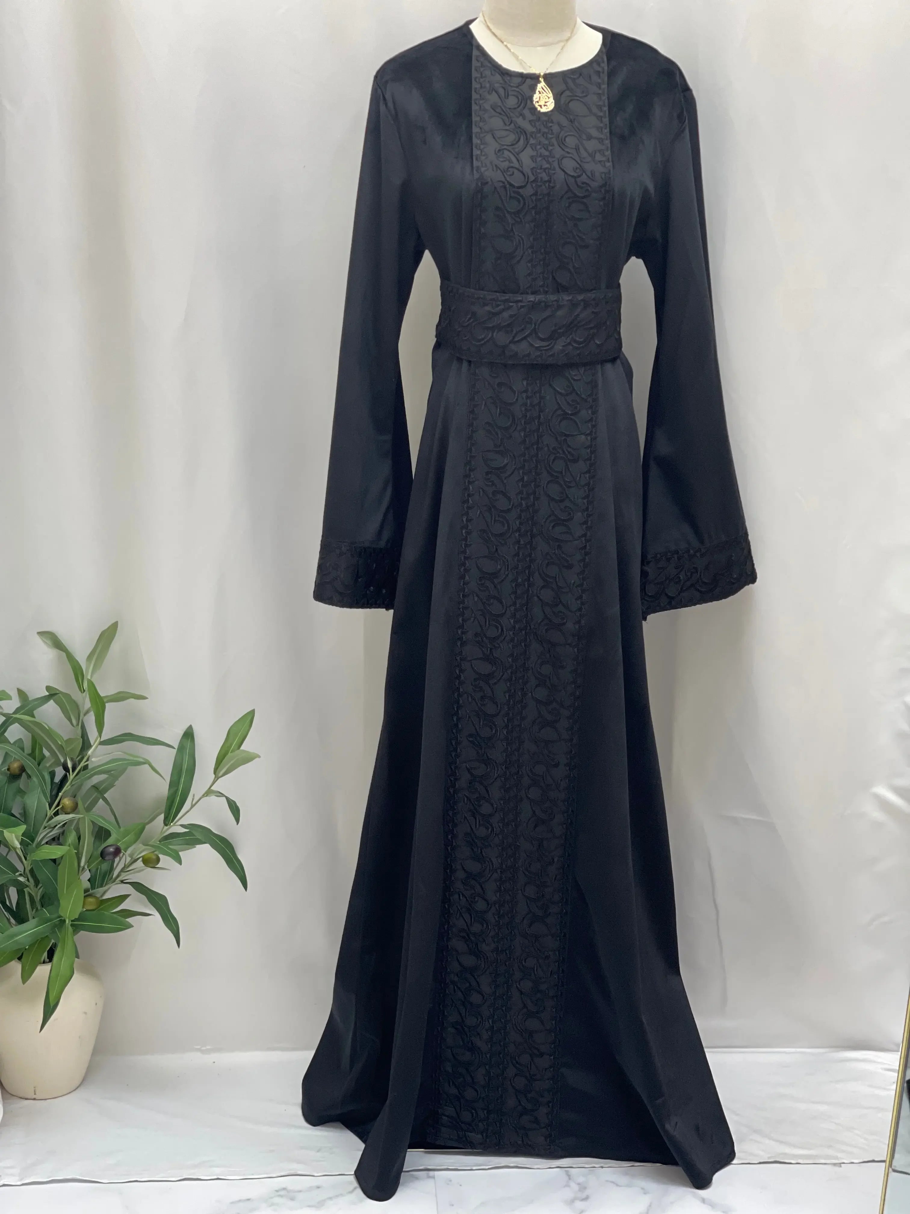 Palestinian Elegance Velvet 3pcs Set Arabic Letters Abaya Palestinian Elegance