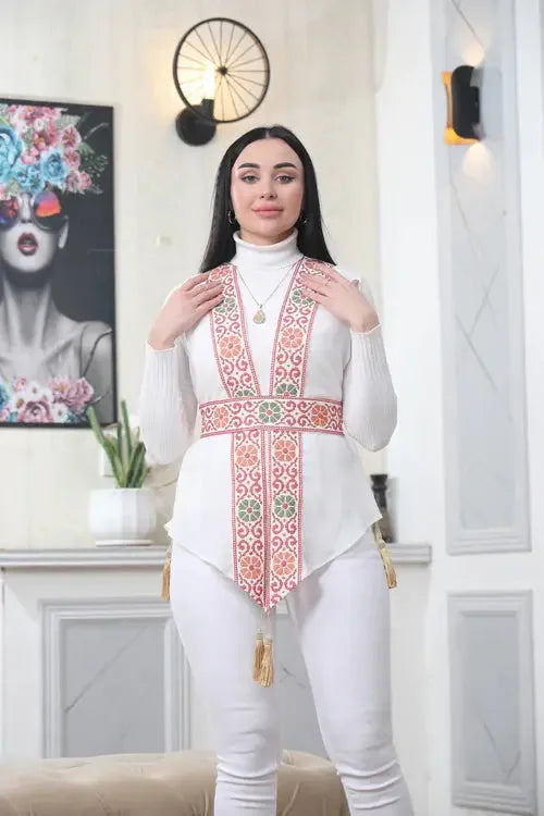 Airy and Elegant: Chiffon Vest for All Seasons Palestinian Elegance