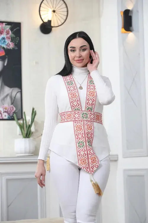 Airy and Elegant: Chiffon Vest for All Seasons Palestinian Elegance