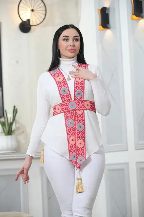 Airy and Elegant: Chiffon Vest for All Seasons Palestinian Elegance