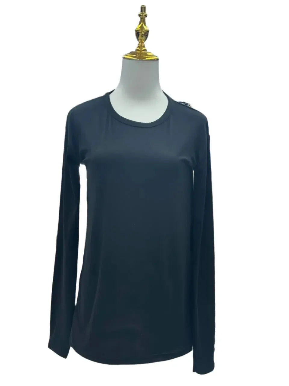 Comfort Meets Style: Long Sleeves Body Shirt Palestinian Elegance