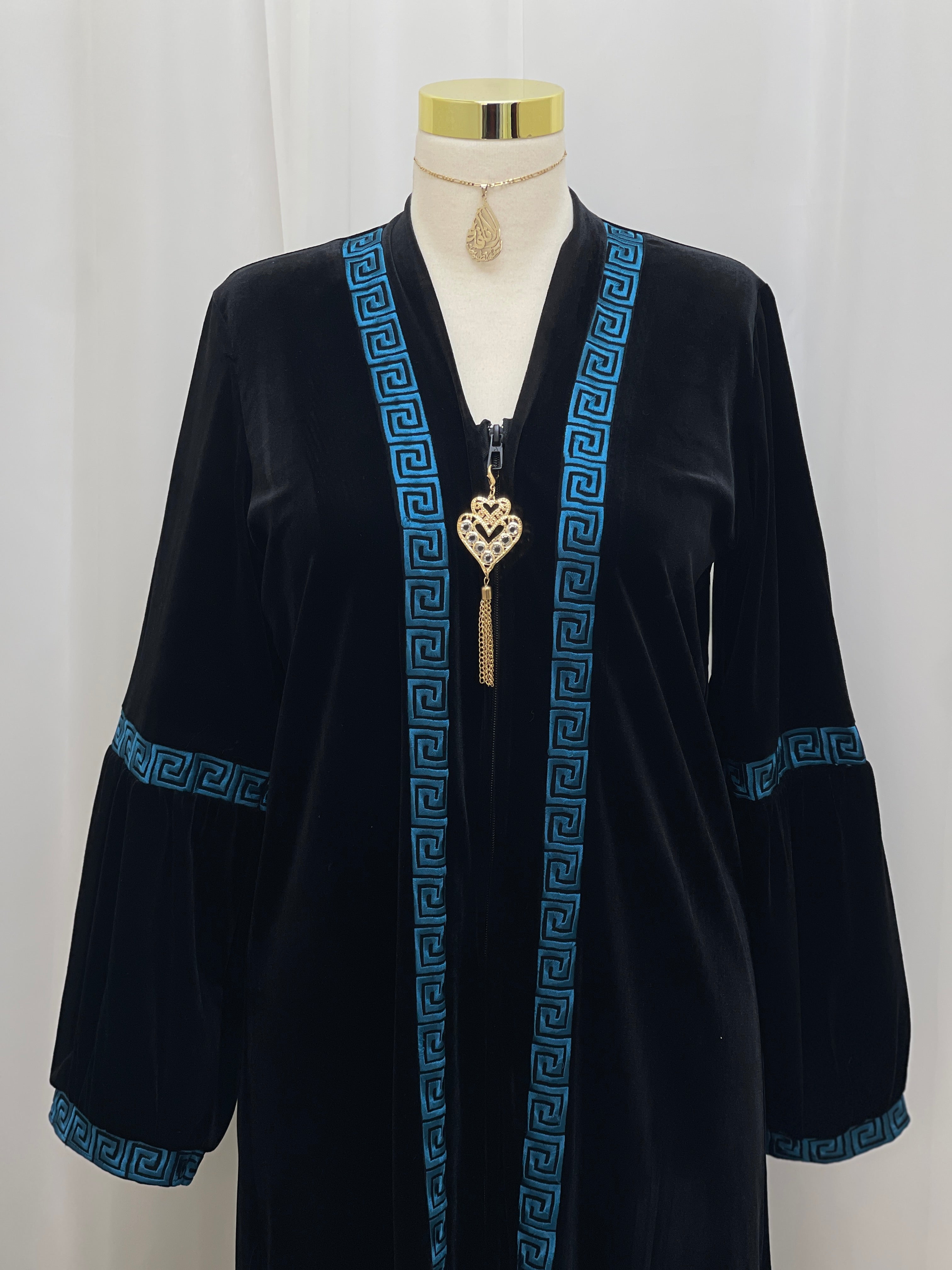 Aurelia Velvet Abaya