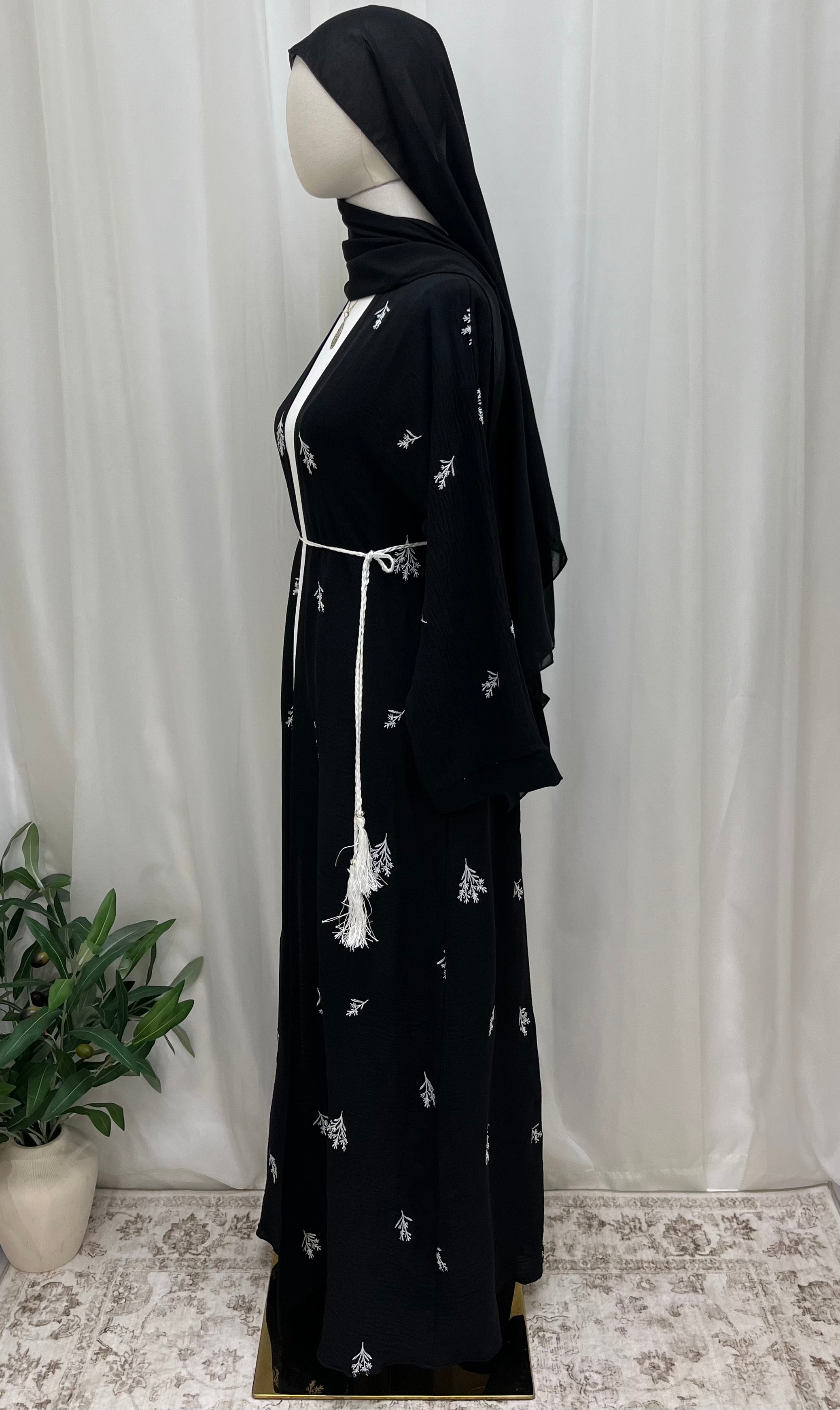 Palm Whisper 3-Piece Abaya Set
