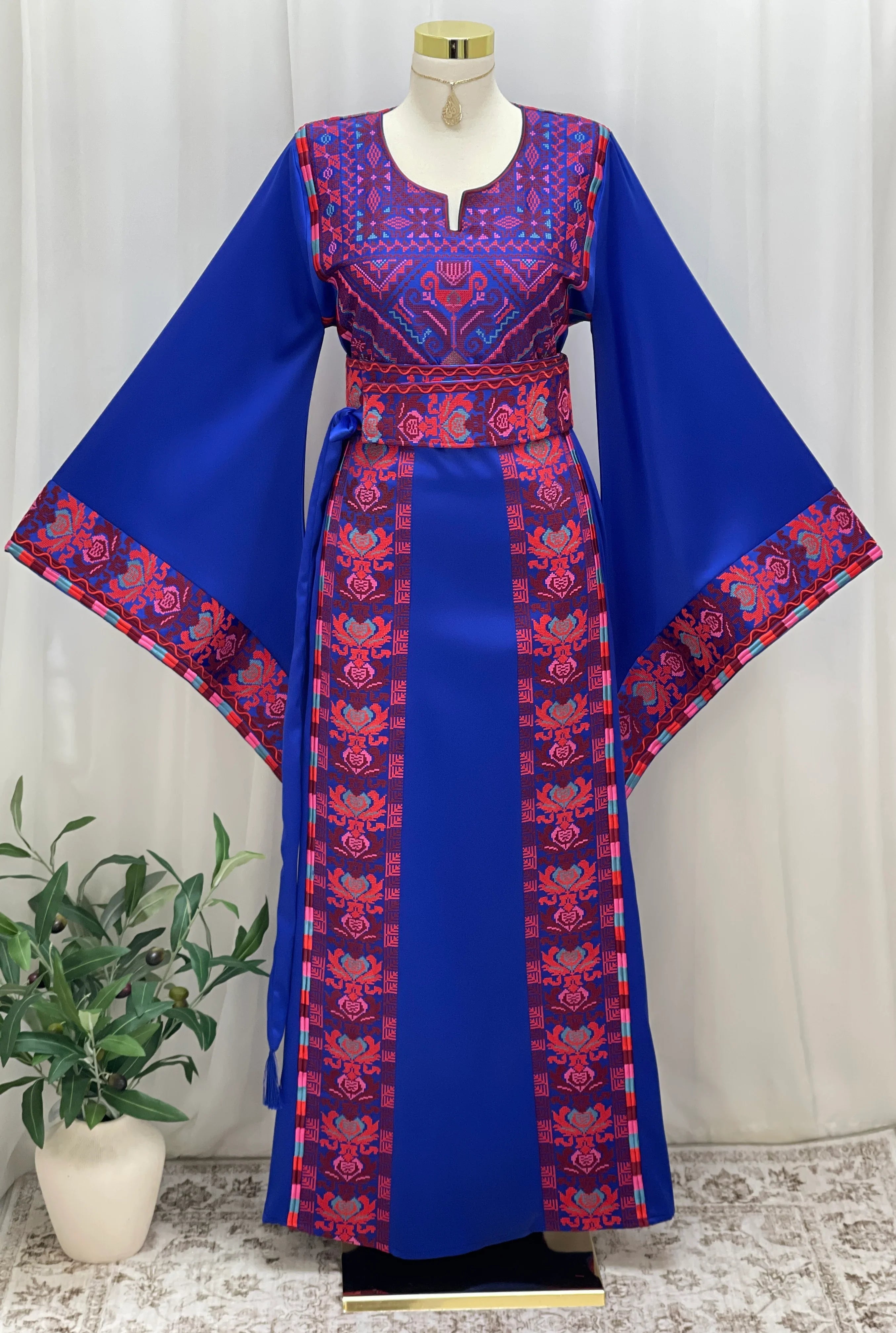 Heritage Legacy Embroidered  Thobe