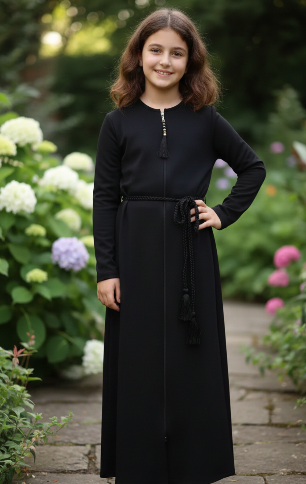 Princess Fadwa Black Abaya - Modesty Meets Elegance
