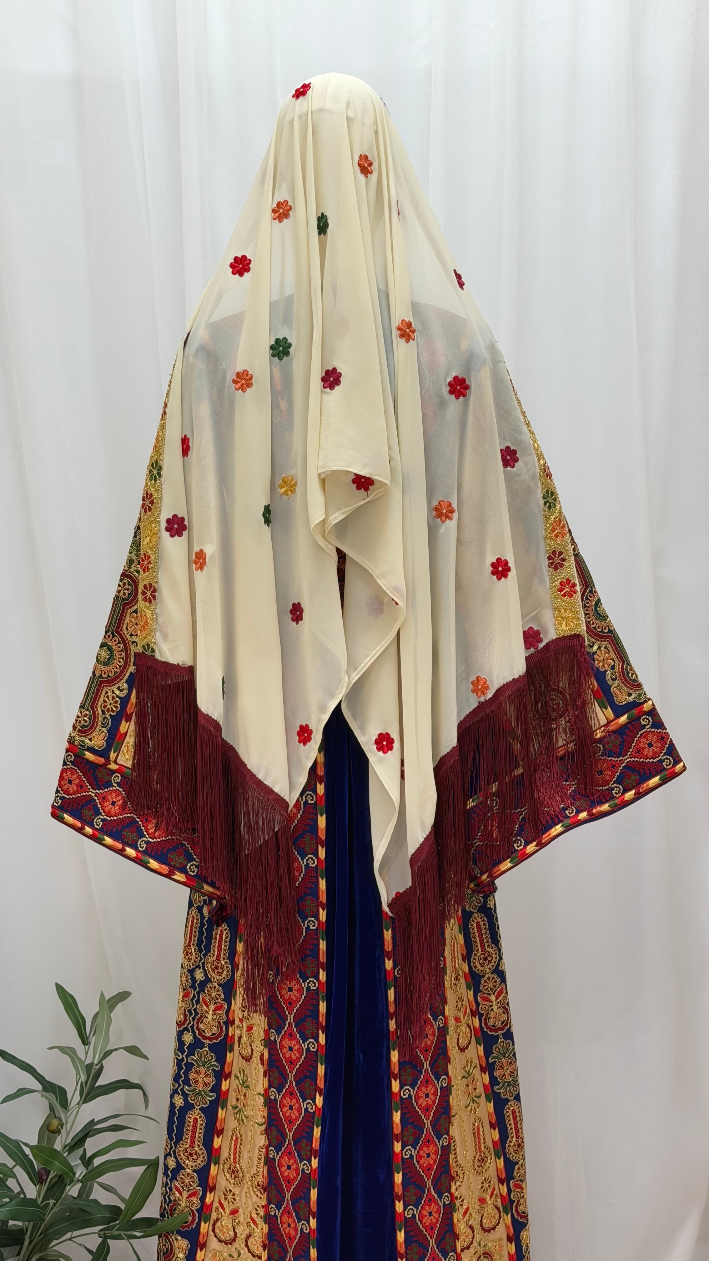 Suhaila Qasab Velvet Thobe