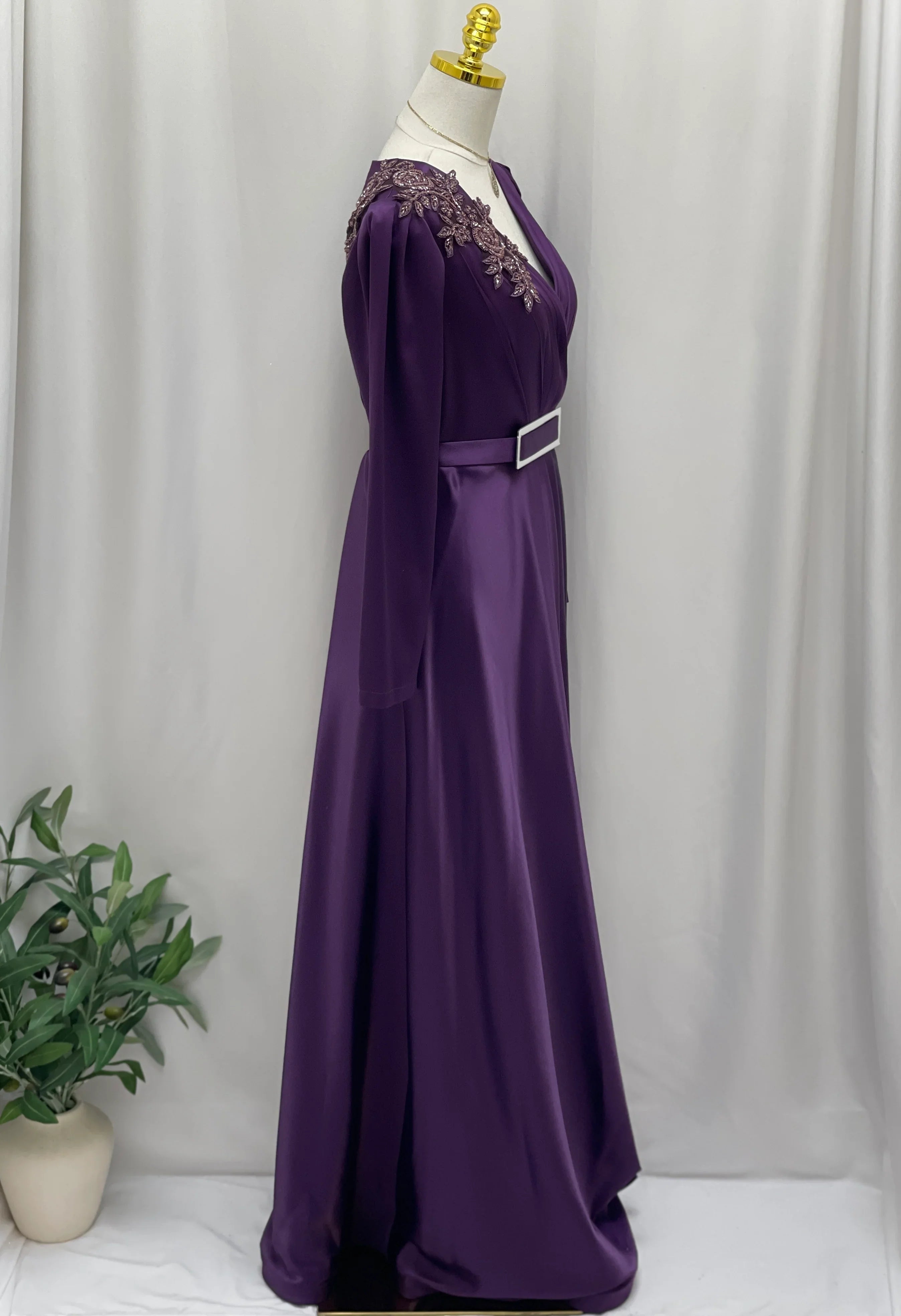 Exclusive Unique Satin Dress: Luxurious Elegance & Flattering Silhouette