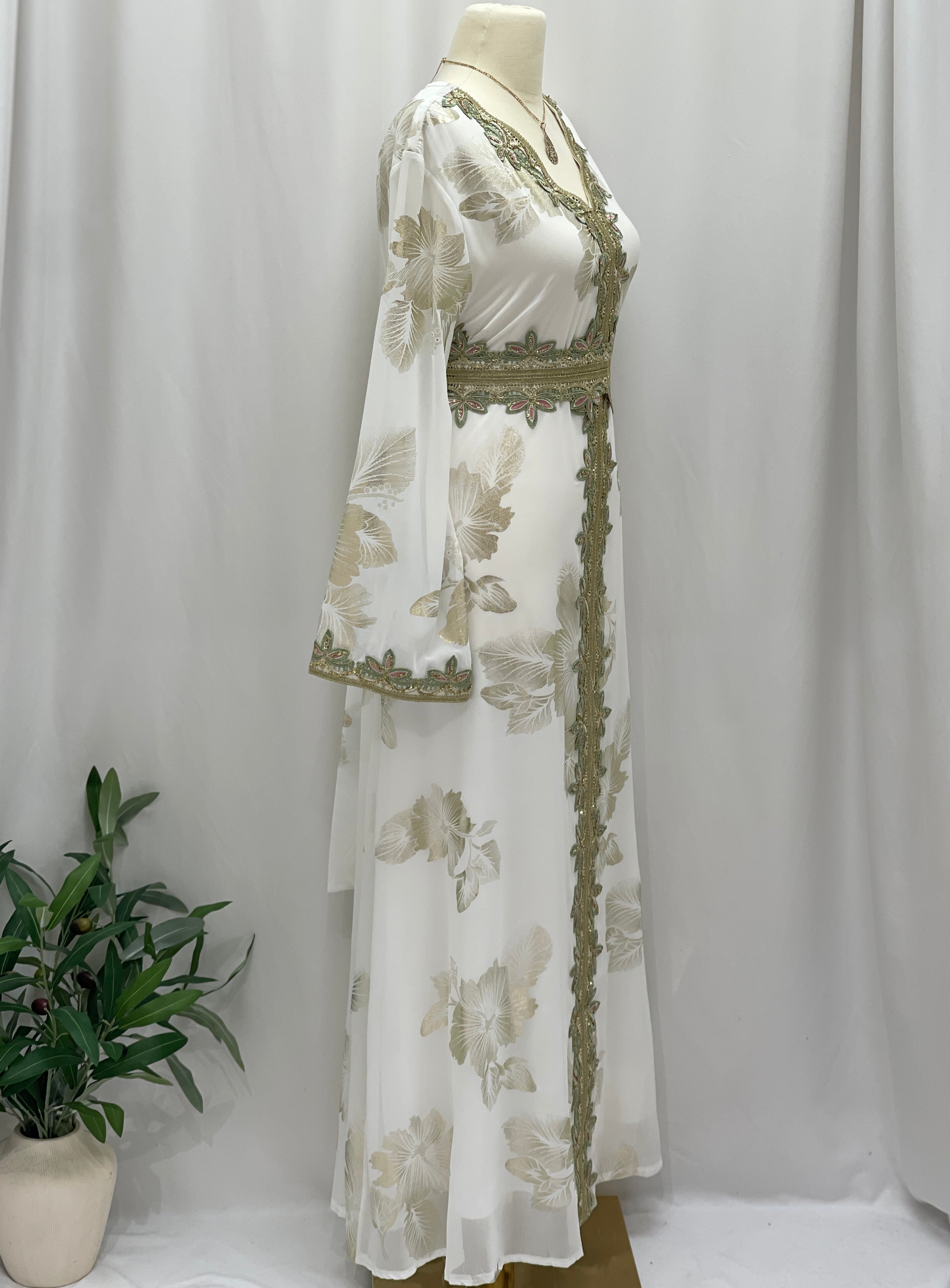 Ethereal Bloom Kaftan – Soft, Flowing Elegance