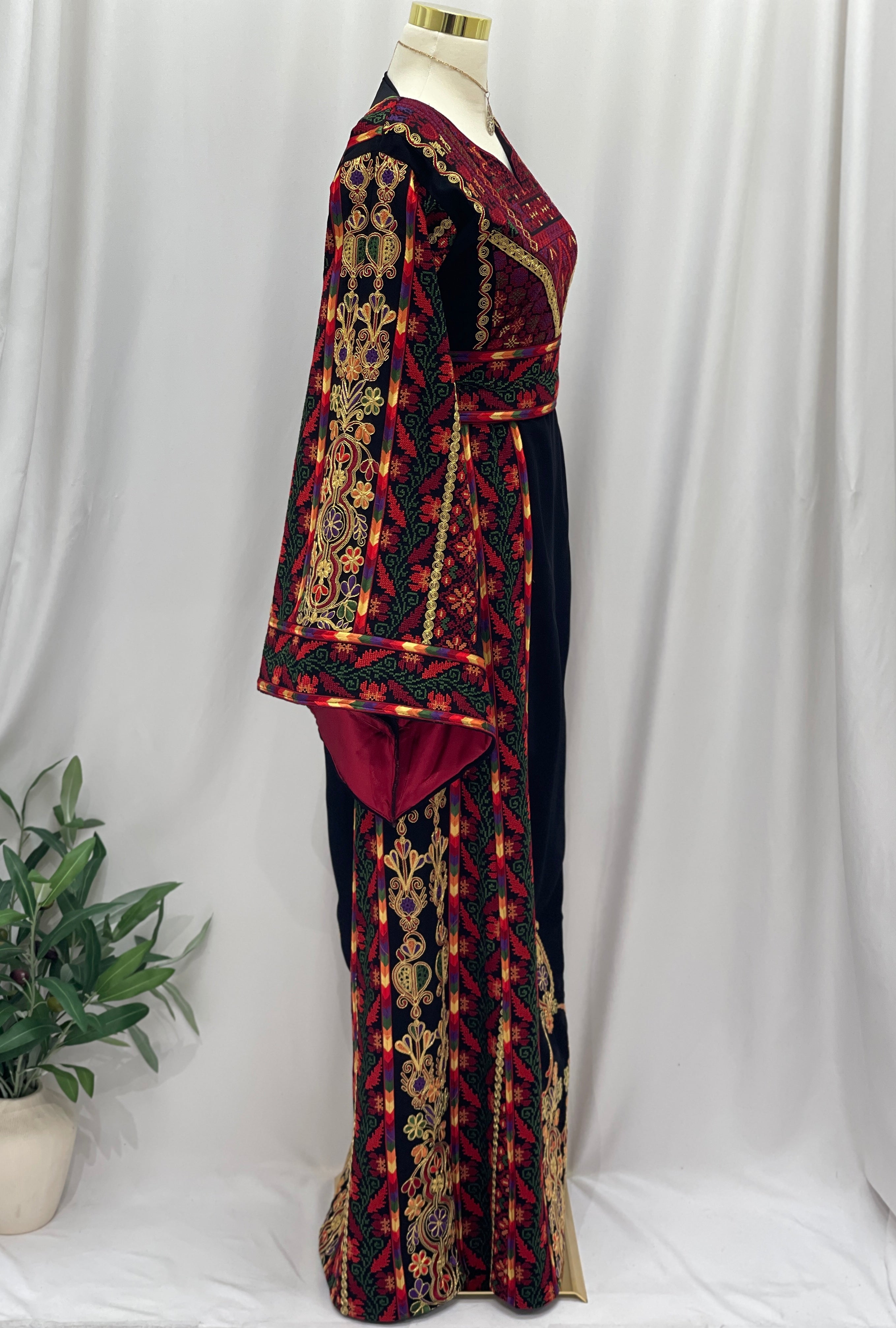 Al Quds Heritage  Embroidered Thobe