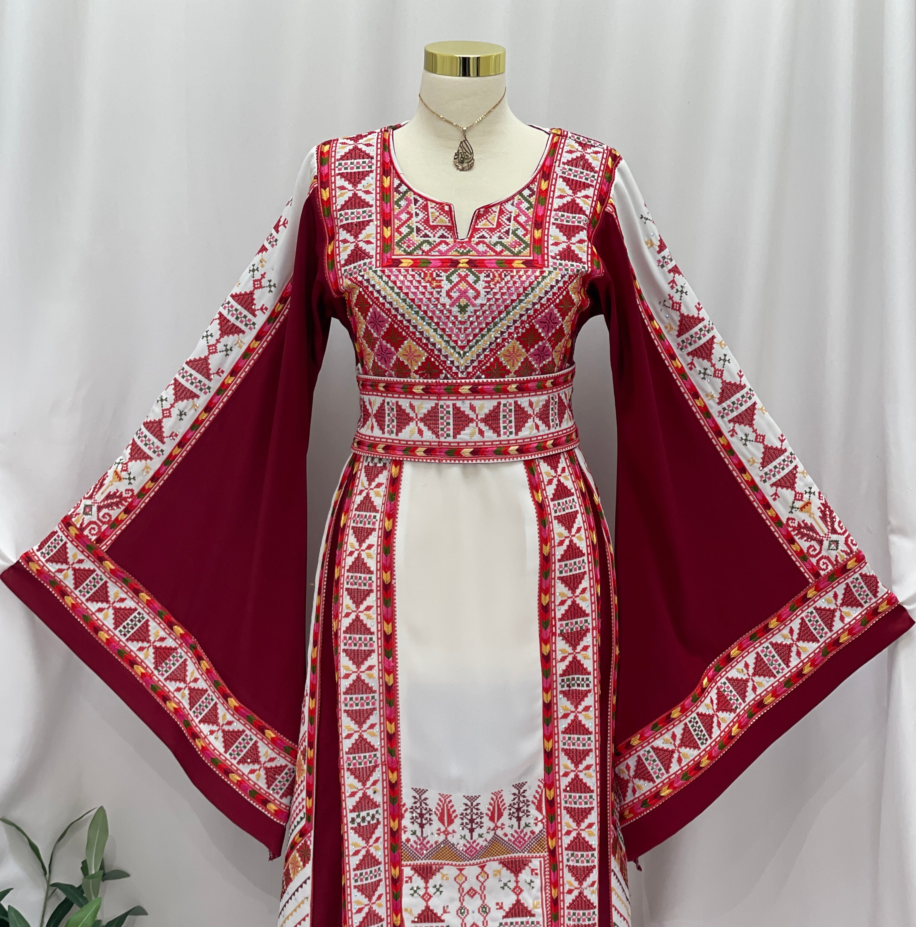 Thuraya Heritage Embroidered Thobe